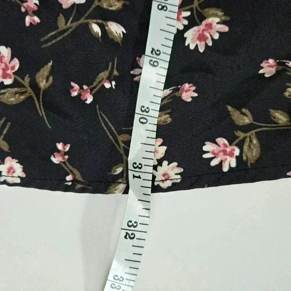 WAYF black and floral baby doll dress puff sleeve sz XS/S - Picture 14 of 14